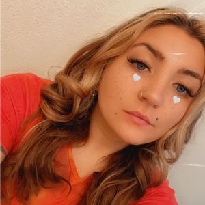 Meet your Posher, Brianna